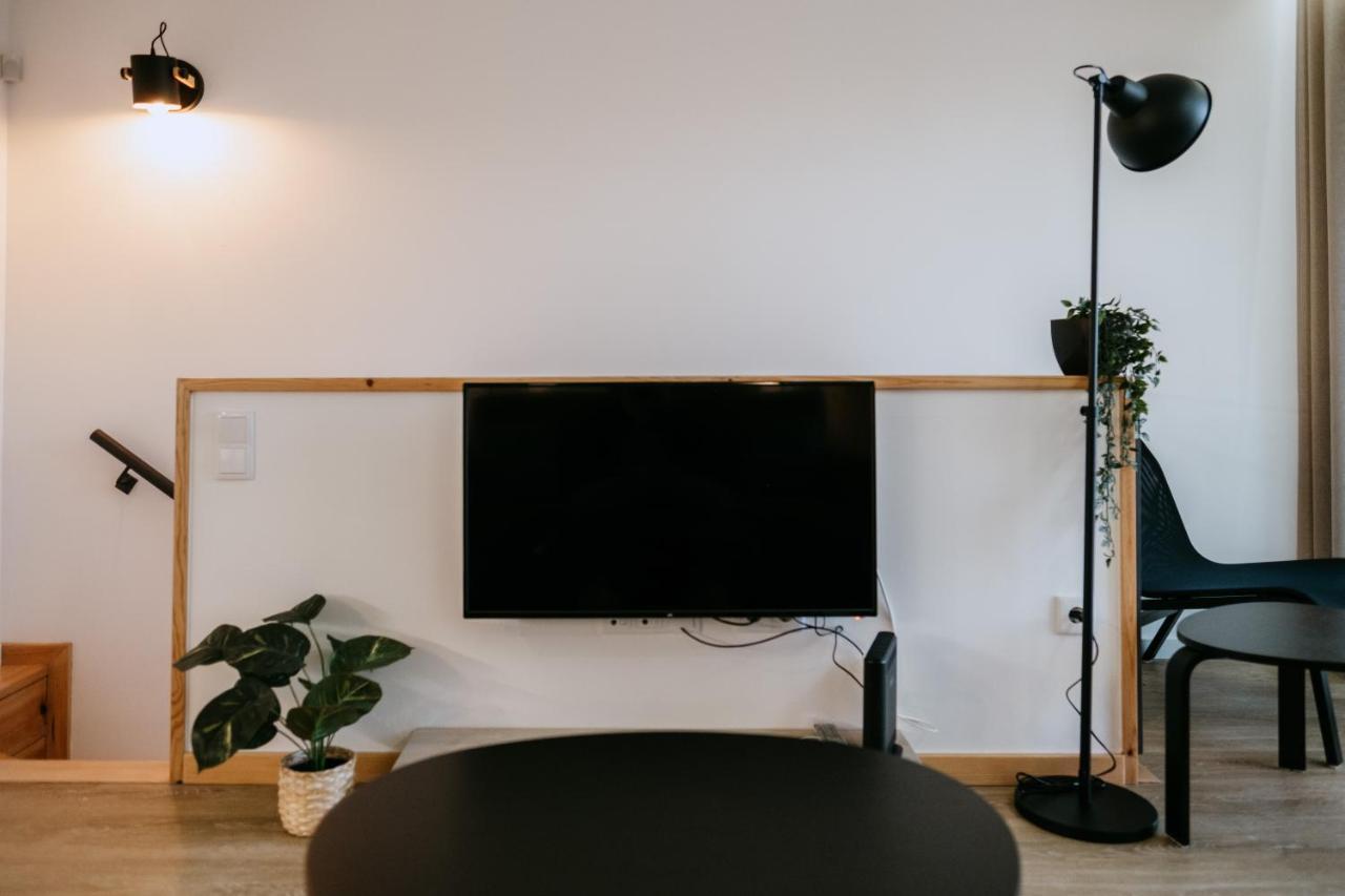 Villa Teresa Apartamentos ヴィラ・ノヴァ・デ・ガイア エクステリア 写真