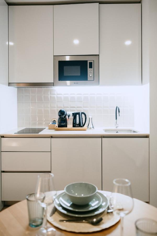 Villa Teresa Apartamentos ヴィラ・ノヴァ・デ・ガイア エクステリア 写真
