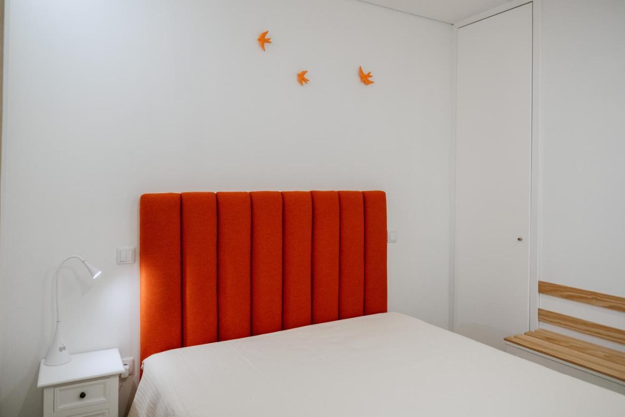 Villa Teresa Apartamentos ヴィラ・ノヴァ・デ・ガイア エクステリア 写真